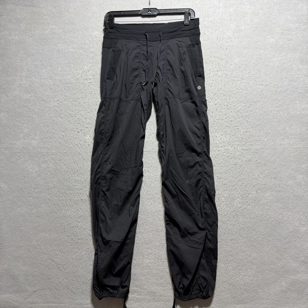 Lululemon Dance Studio Pant Women’s 4 Black Straight Leg Sporty Athleisure